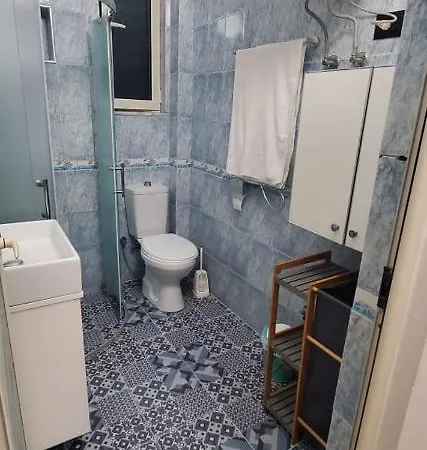Apartment Helios Qerret House Golem (Tirana)