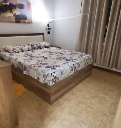Apartment Helios Qerret House
